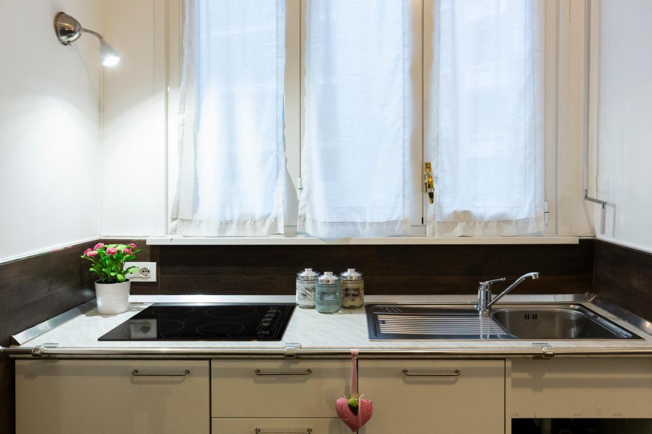 Living Isola Apartment Milano Exterior foto