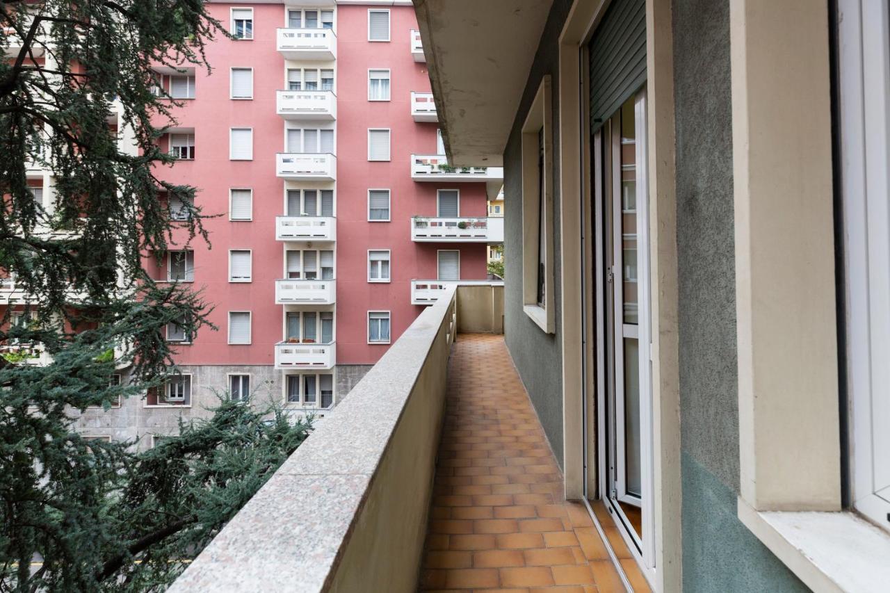 Living Isola Apartment Milano Exterior foto